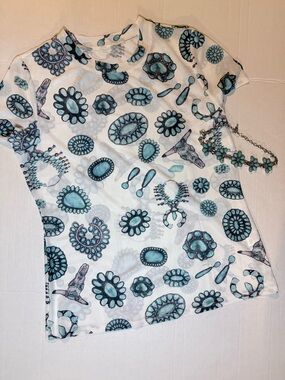 Source Unknown White Short-Sleeve mesh Tee with Teal Gemstone western Print